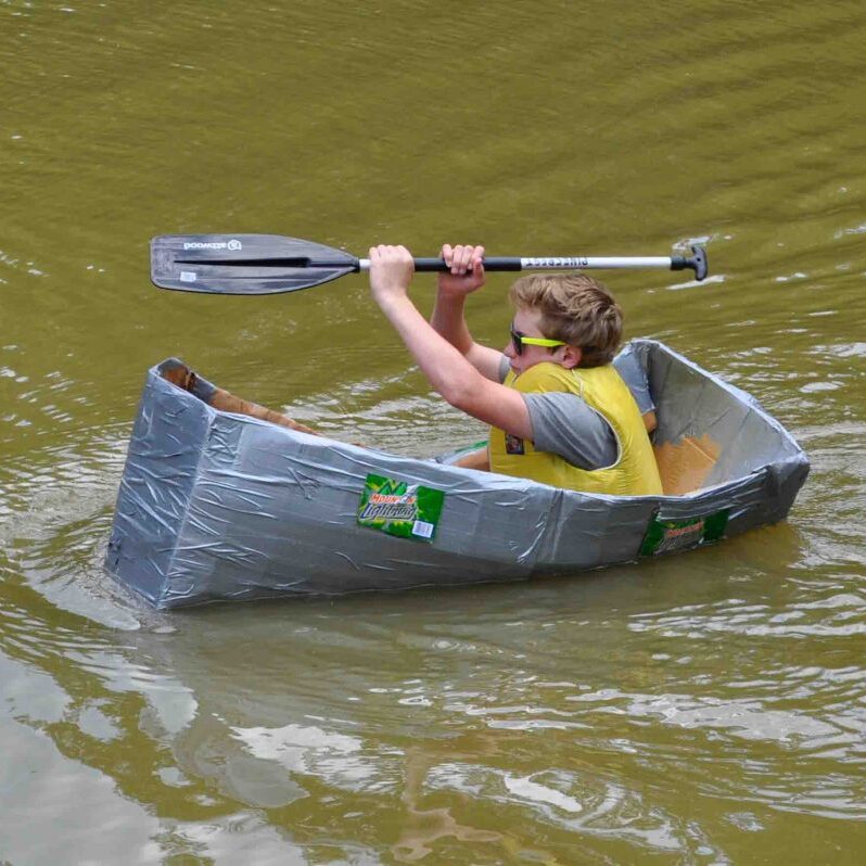 Cardboard-boat-racer-1024x798